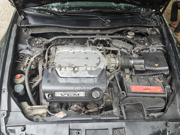 Honda Accord 2010 Black