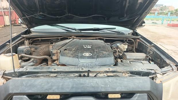 Toyota Tacoma 2013 Black