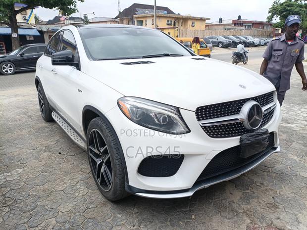 Mercedes-Benz AMG GT 2018 White