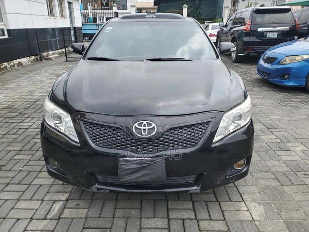 Toyota Camry 2009 Black