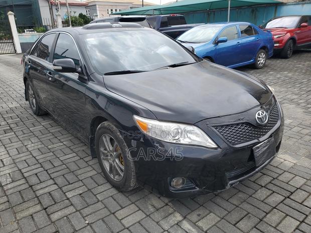 Toyota Camry 2009 Black
