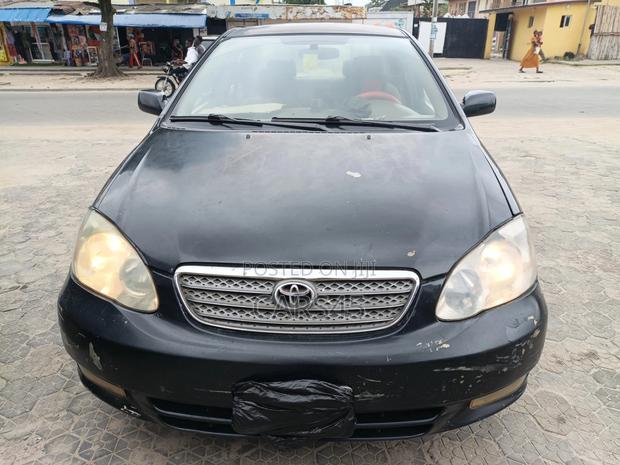 Toyota Corolla 2003 Black