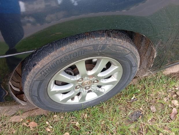 Toyota Camry 2009 Gray