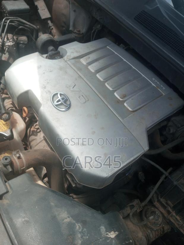 Toyota Highlander 2010 Gray