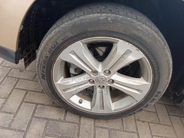 Toyota Highlander Limited 2012 Gold