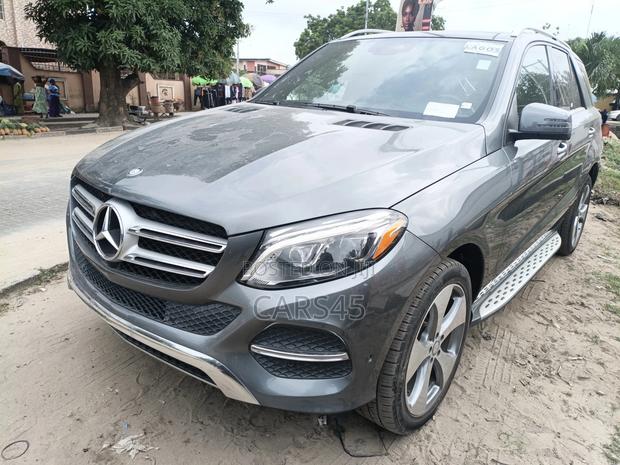 Mercedes-Benz GLE-Class 2017 Gray