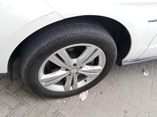 Mercedes-Benz M Class 2012 White