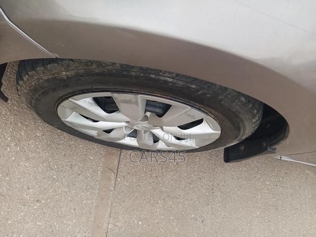 Toyota Corolla 2015 Gray