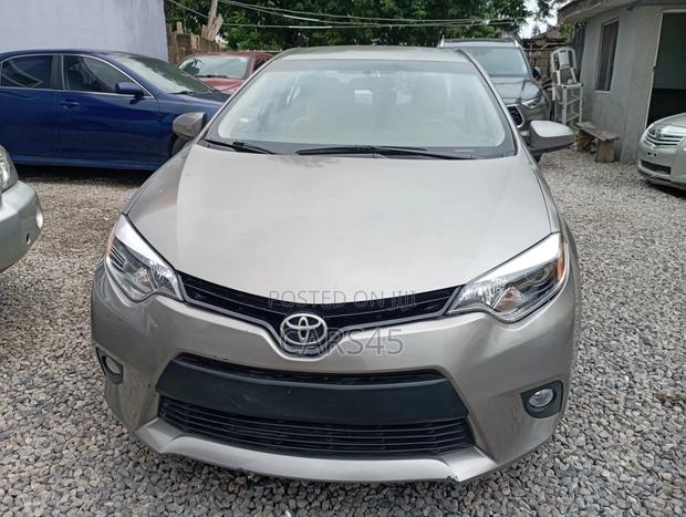 Toyota Corolla 2014 Gray