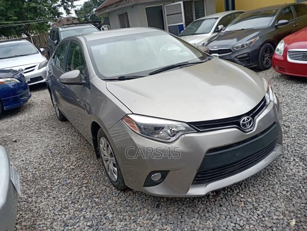 Toyota Corolla 2014 Gray