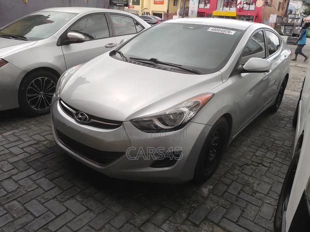 Hyundai Elantra 2013 Silver