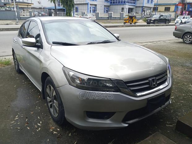 Honda Accord EX-L 4dr Sedan (2.4L 4cyl CVT) 2014 Silver