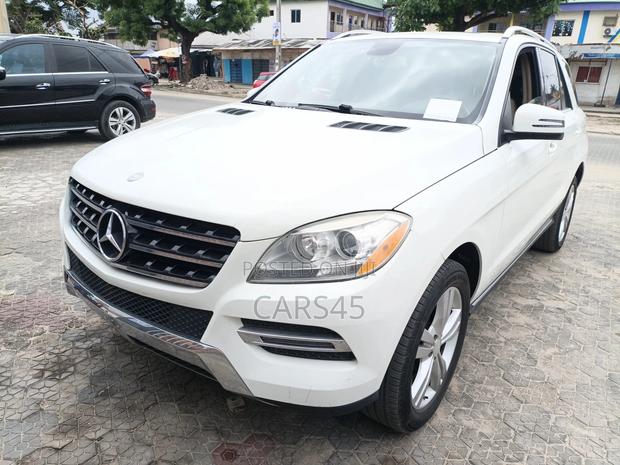 Mercedes-Benz M Class 2013 White
