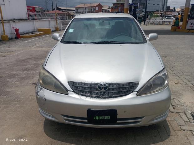 Toyota Camry 2003 Silver