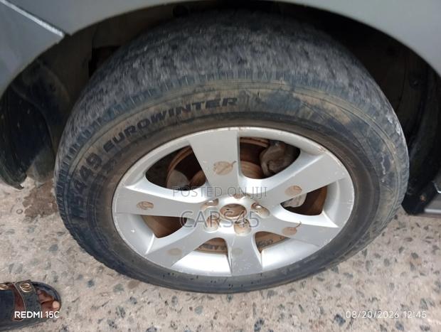 Hyundai Santa Fe 2009 Gray