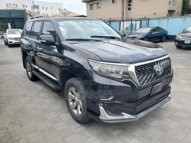 Toyota Land Cruiser Prado 2012 Black