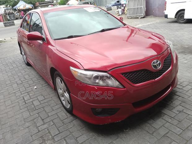 Toyota Camry 2011 Beige