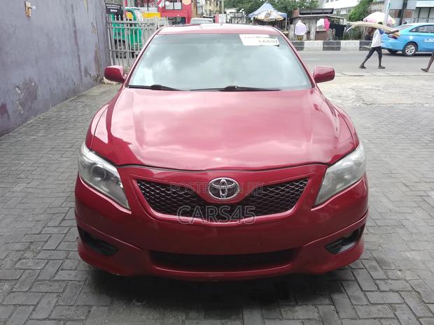 Toyota Camry 2011 Beige