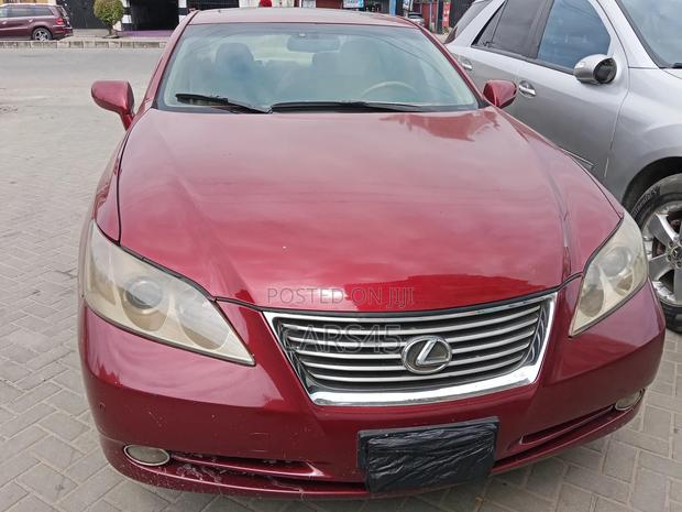 Lexus ES 2010 Red