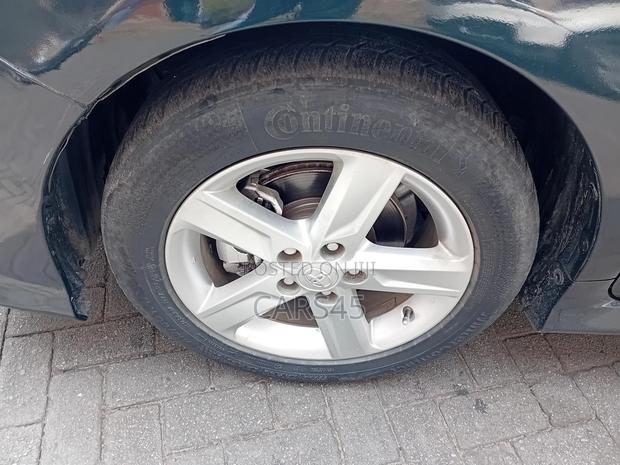 Toyota Camry 2012 Black