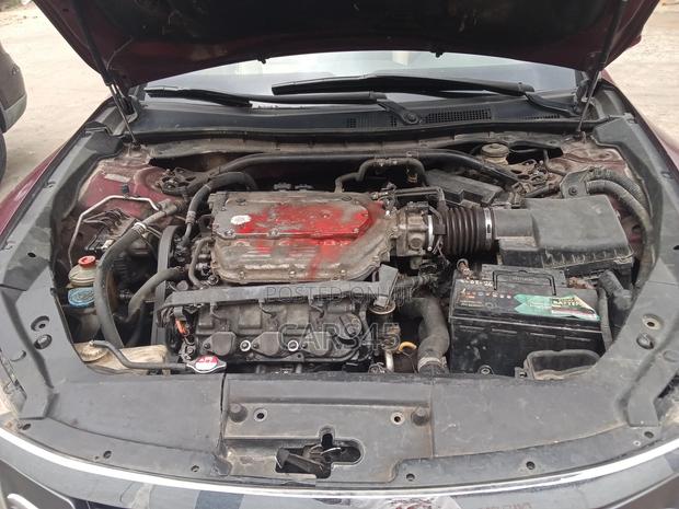 Honda Crosstour 2010 Red
