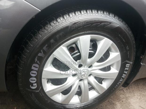 Toyota Corolla 2012 Gray