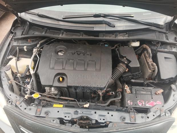 Toyota Corolla 2013 Gray
