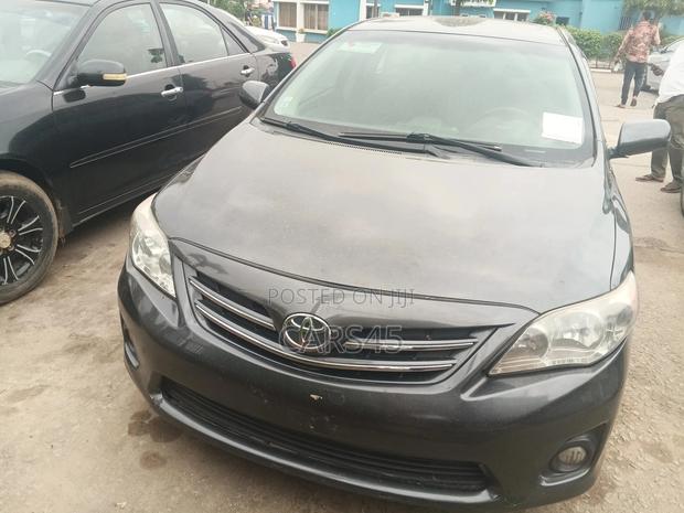 Toyota Corolla 2013 Gray