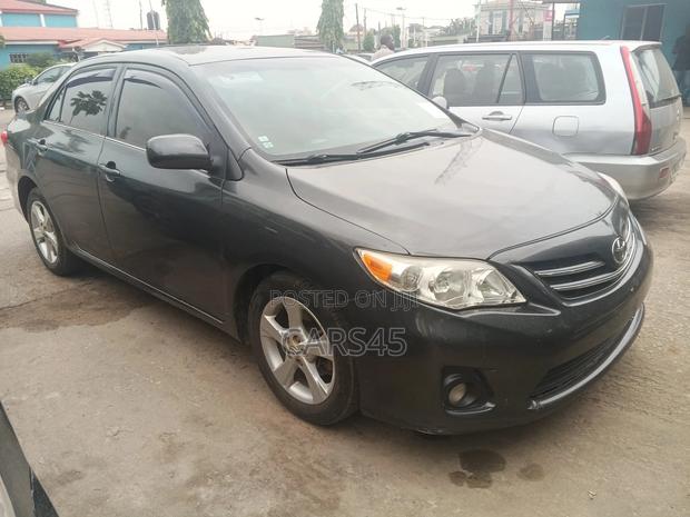 Toyota Corolla 2013 Gray