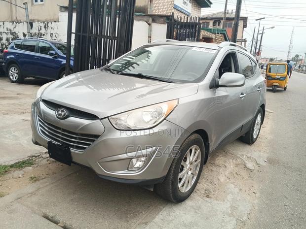 Hyundai Tucson 2012 Gray