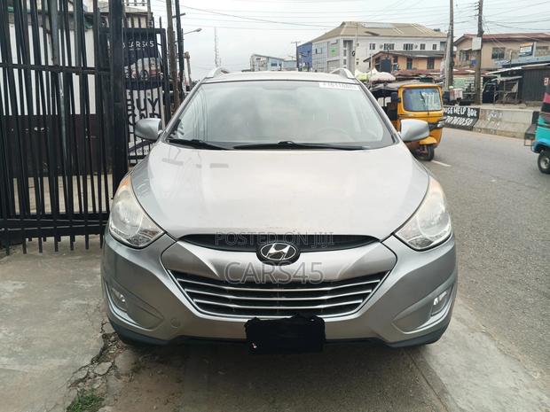 Hyundai Tucson 2012 Gray