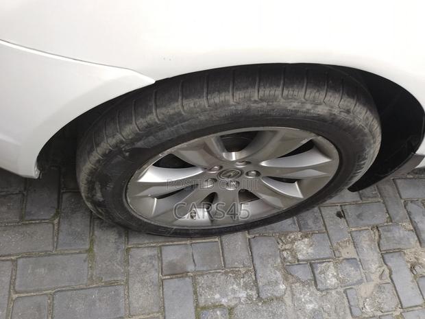 Acura MDX 2012 White