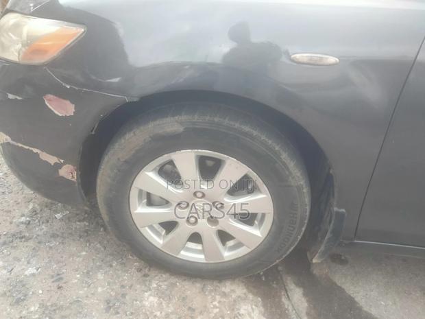Toyota Camry 2007 Gray