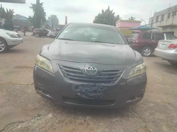 Toyota Camry 2007 Gray