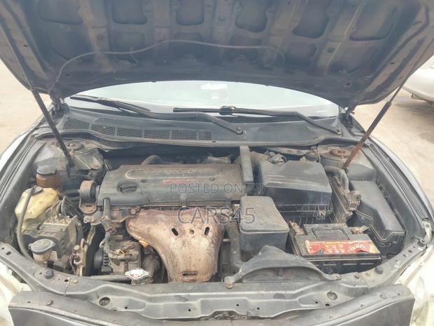 Toyota Camry 2007 Gray