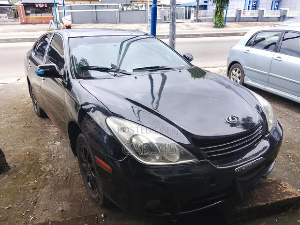 Lexus ES 300 2004 Black