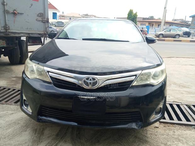 Toyota Camry 2012 Black