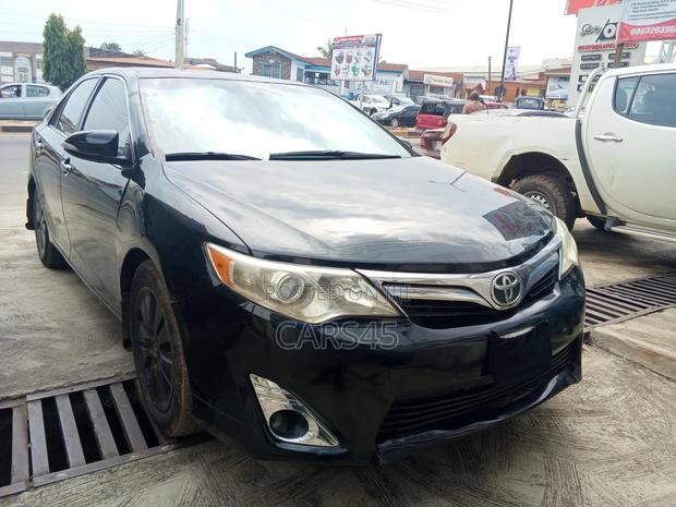Toyota Camry 2012 Black