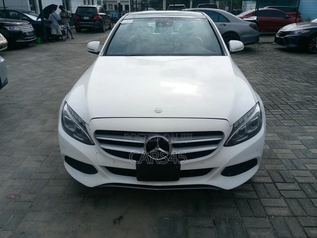 Mercedes-Benz C300 2015 White