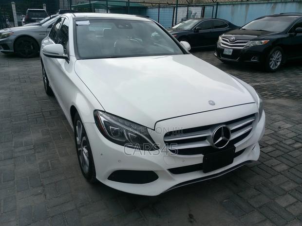 Mercedes-Benz C300 2015 White