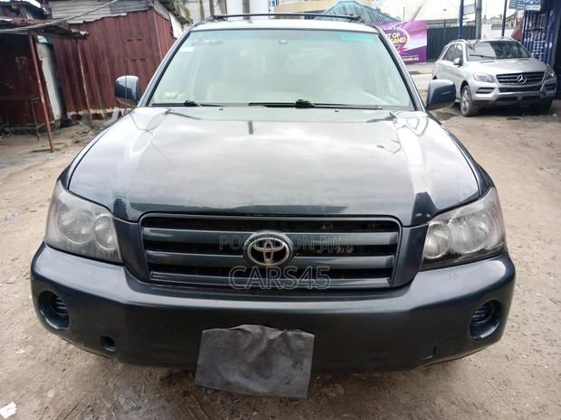 Toyota Highlander 2005 Blue