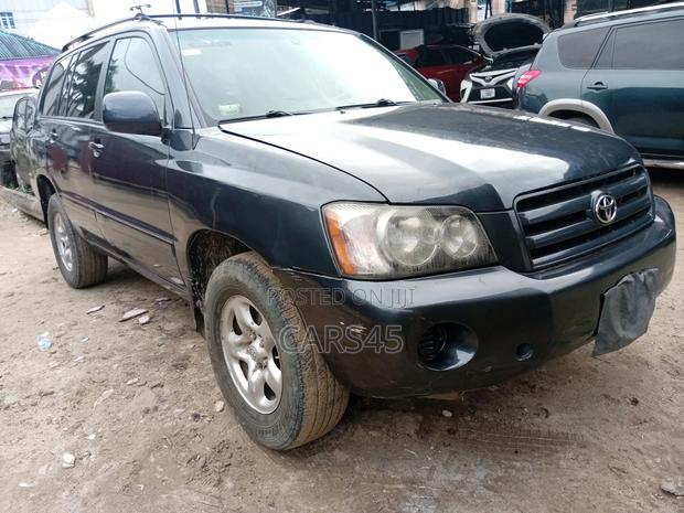 Toyota Highlander 2005 Blue