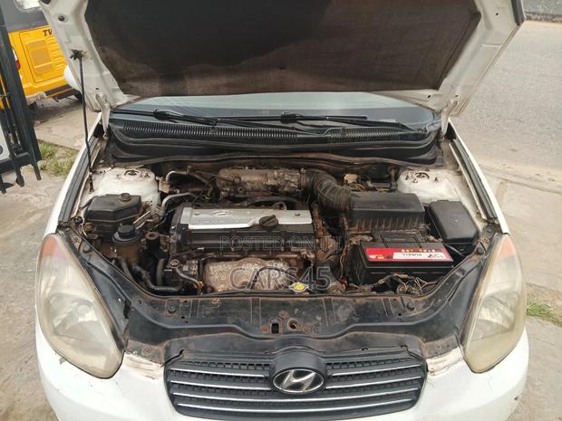 Hyundai Accent 2007 White