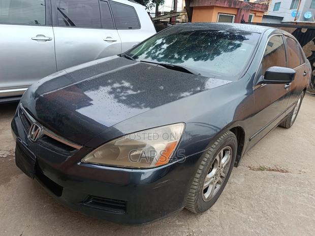 Honda Accord 2007 Gray