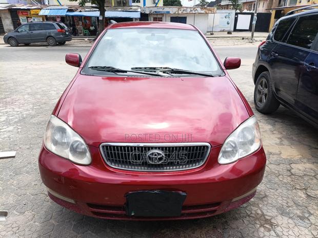 Toyota Corolla 2004 Red