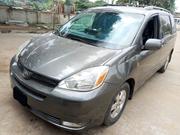 Toyota Sienna 2004 Gray for sale