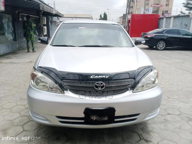 Toyota Camry 2002 Silver