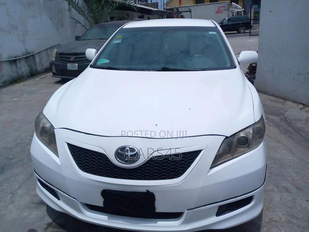 Toyota Camry SE 4dr Sedan (2.4L 4cyl 5A) 2007 White