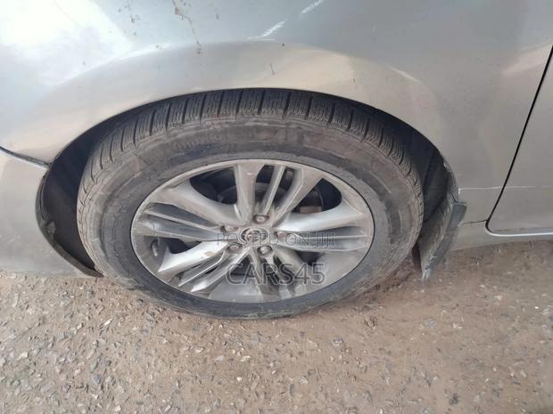 Toyota Camry 2015 Silver