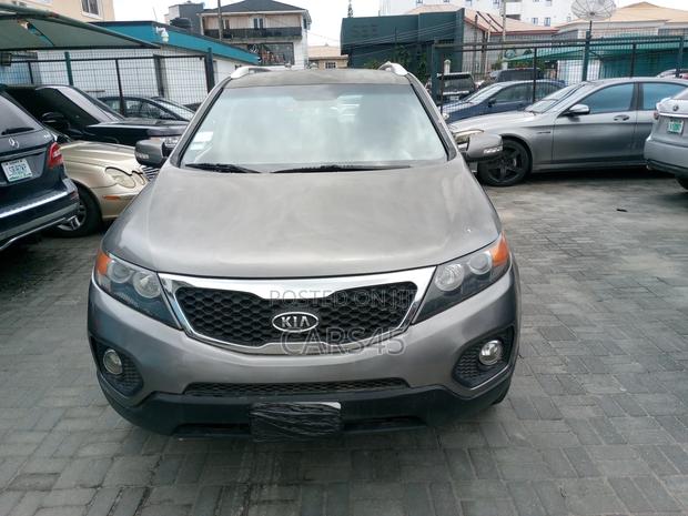 Kia Sorento 2012 Gray